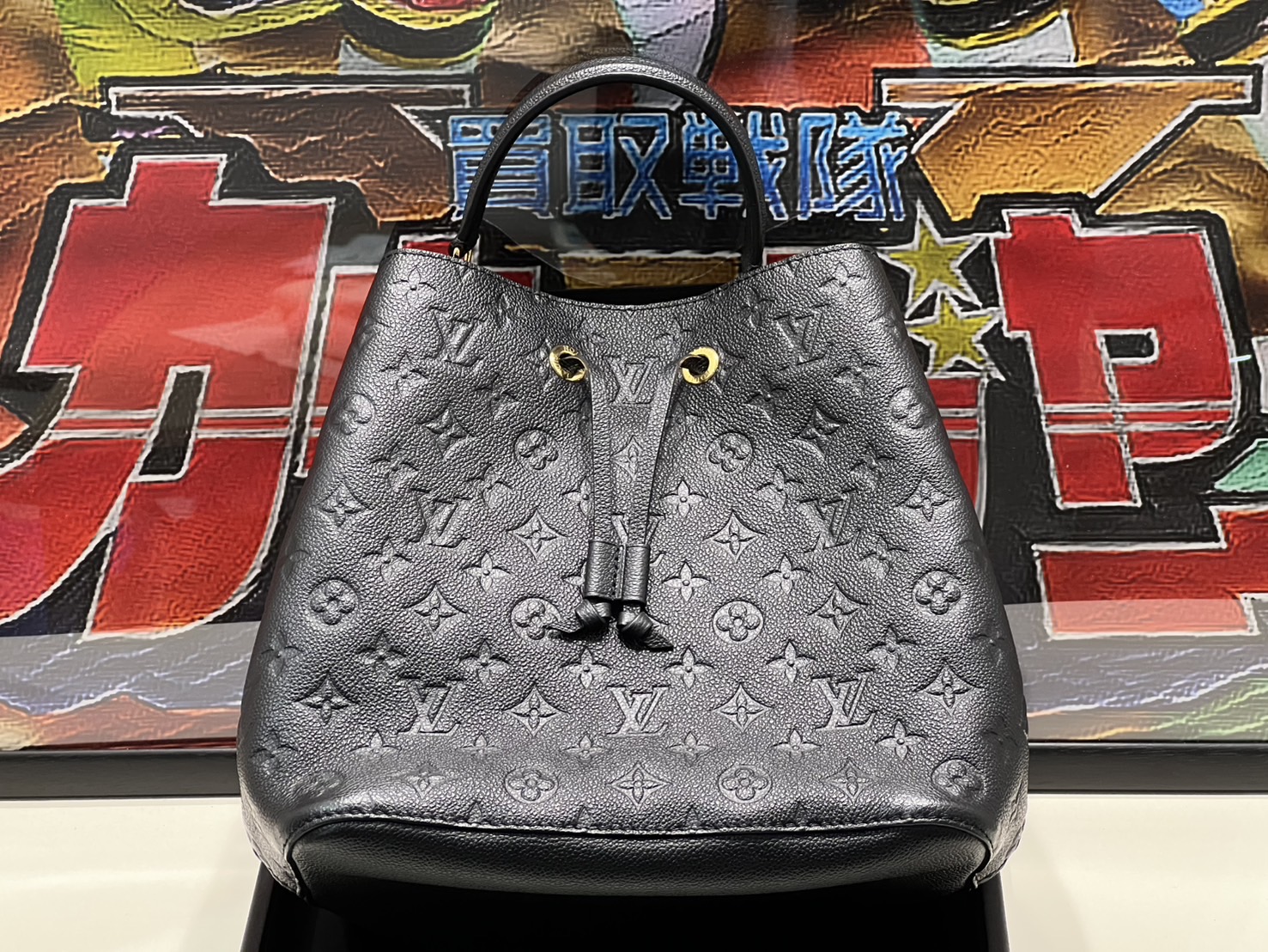 LV　ノエ　お買取りさせていただきました