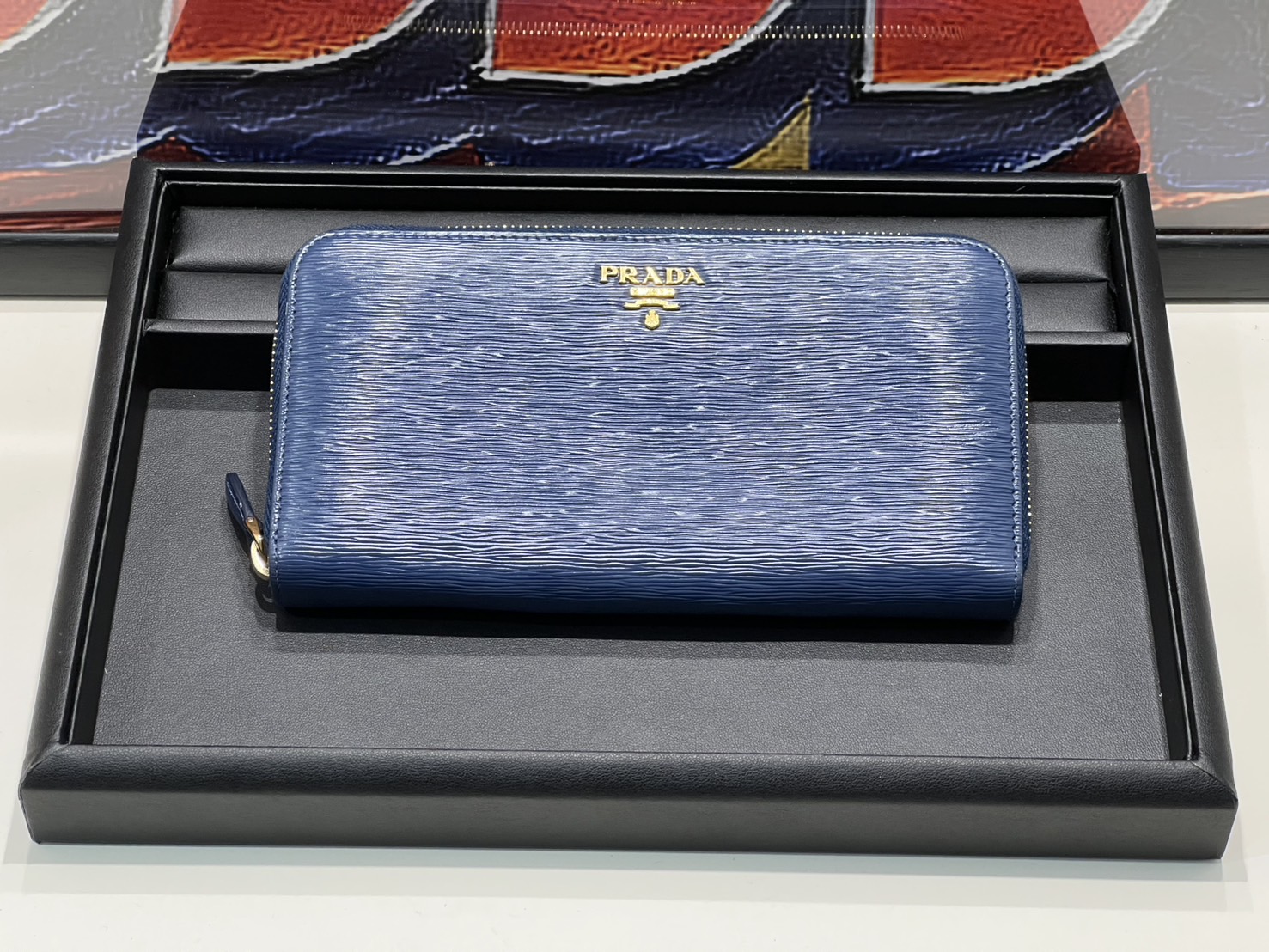 プラダ財布お買取りさせていただきました