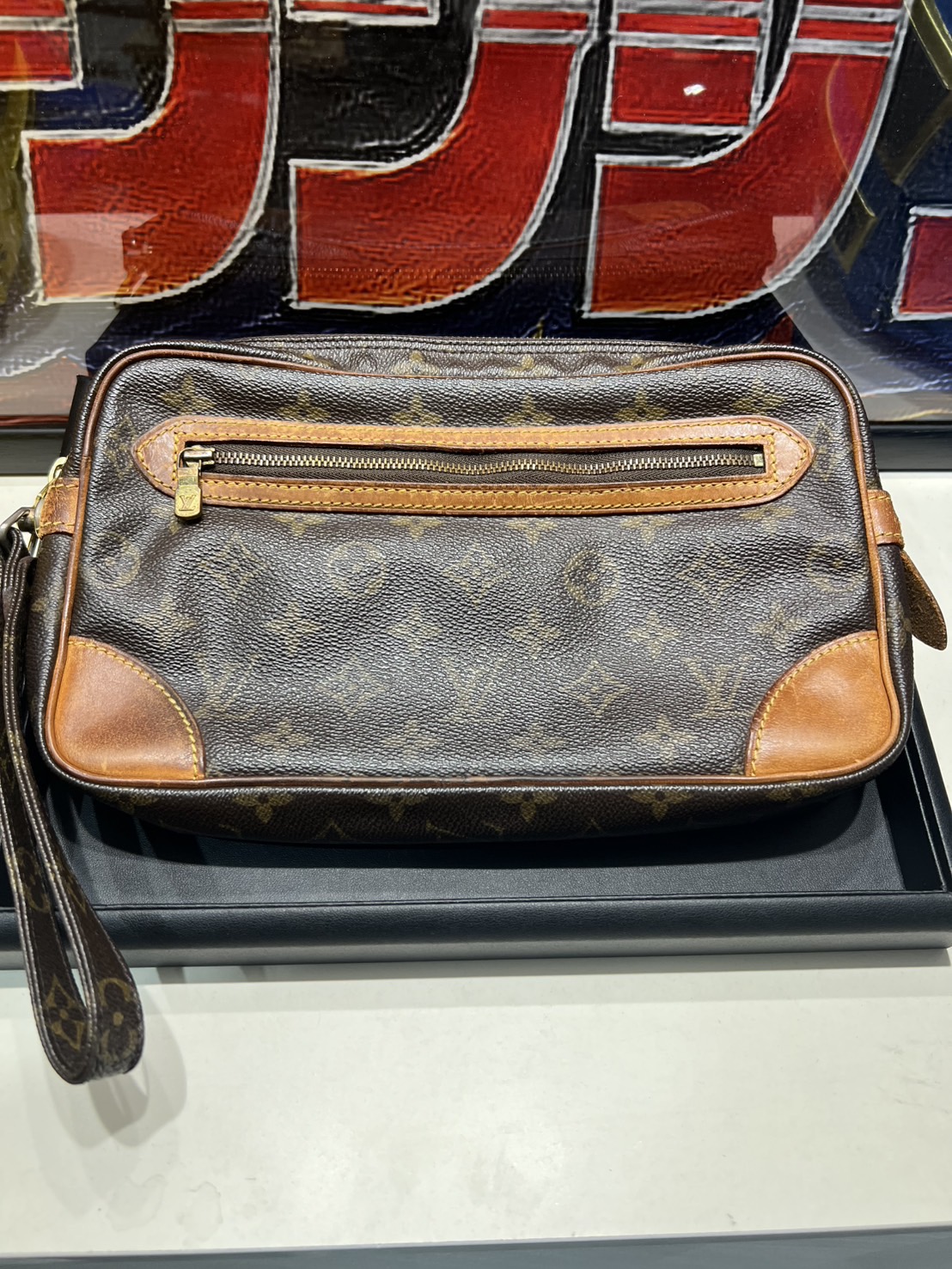 ルイヴィトン　クラッチバックお買取させていただきました。