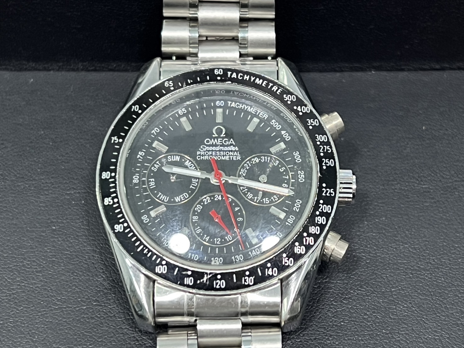 オメガスピードマスター　買取させていただきました！