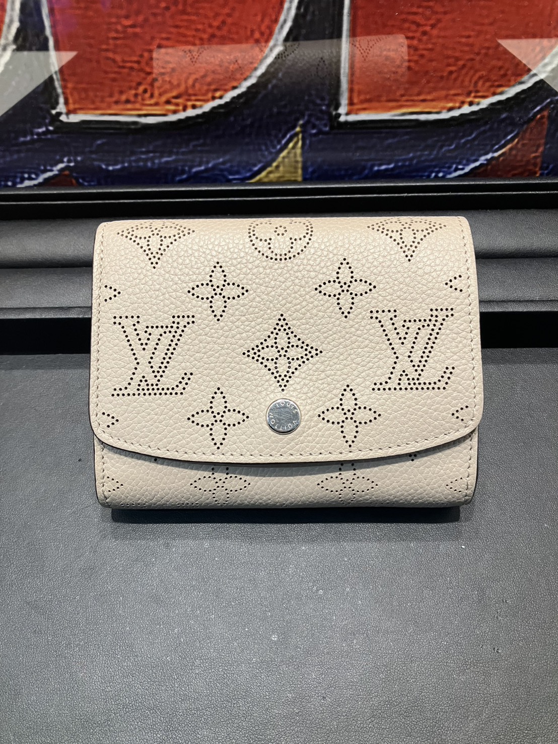 LV　財布お買取りさせていただきました。
