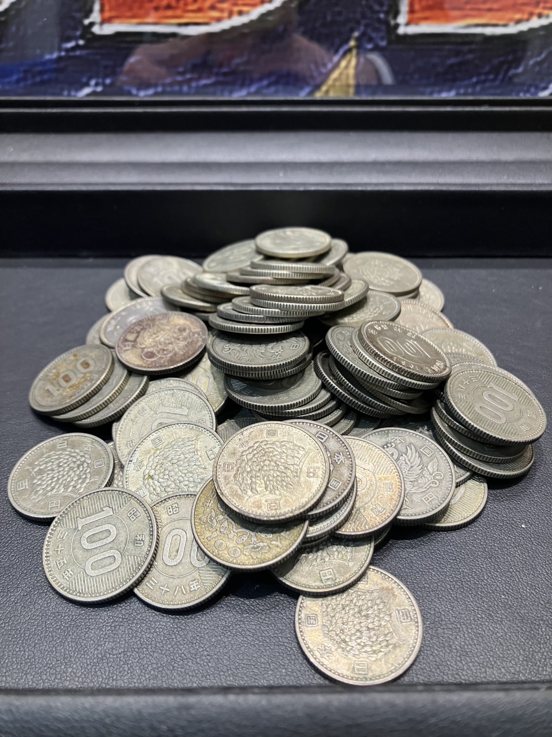 100円銀貨　お買取りさせていただきました