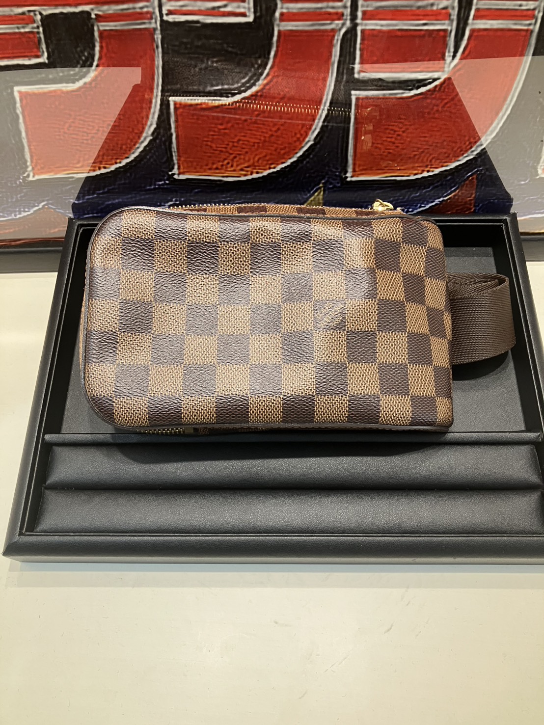 LVポーチお買取りさせていただきました
